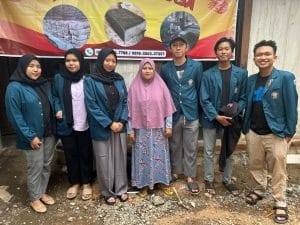 Wujudkan Transformasi Digital UMKM, Mahasiswa KKN-T UNDIP Lakukan Optimalisasi Digital Marketing dan Branding untuk Tingkatkan Daya Saing pada UKM Terasi Sedap Rasa