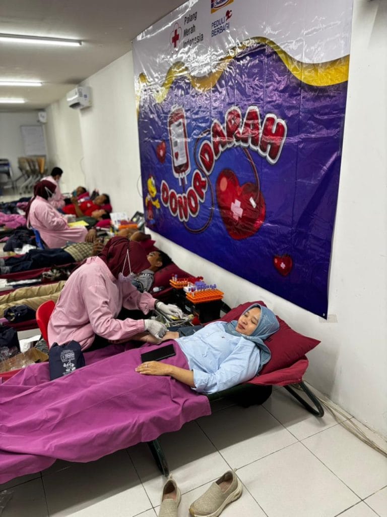Dukung PMI Penuhi Stok Darah, PT. Indomarco Prismatama Gelar Donor Darah di Semarang