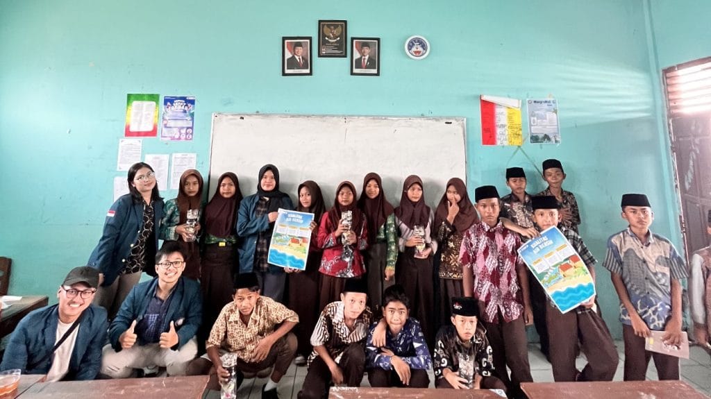 C:\Users\HP\Downloads\foto 1 reportase mono.JPG