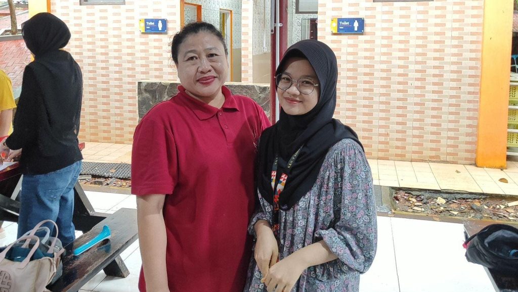Mahasiswa KKN Tematik UNDIP Gelar Pemeriksaan Kesehatan bagi Penjual Kantin FISIP