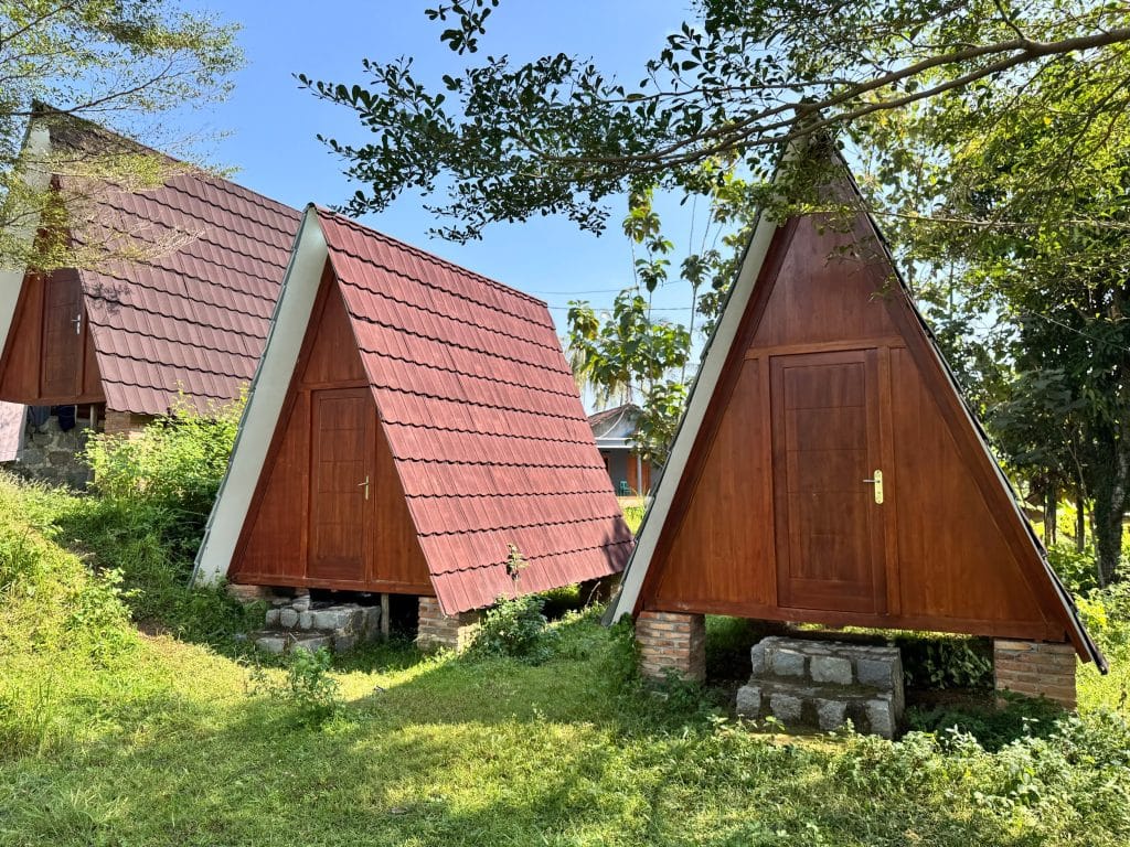 Optimalkan Potensi Wisata, Mahasiswa UNDIP dari Tim KKN-T IDBU Bantu Angkat Kabin Sukorejo ke Level Baru