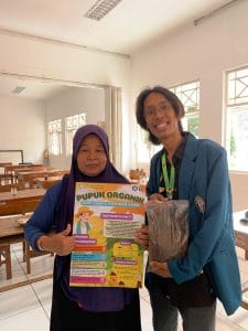 Mahasiswa KKN-T Universitas Diponegoro Gelar Program Pemberdayaan Lewat Pemanfaatan Limbah Peternakan dan Pertanian di Dusun Sibelis