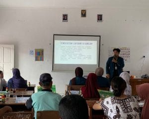 Dari Desa untuk Maju Bersama, Mahasiswa KKN UNDIP Ajak UMKM dan Peternak Kelola Keuangan