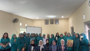 Mahasiswa KKN Tematik 110 UNDIP Hadirkan Sosialisasi Eco Enzyme untuk Pencegahan Penyakit Menular di Kelurahan Jabungan