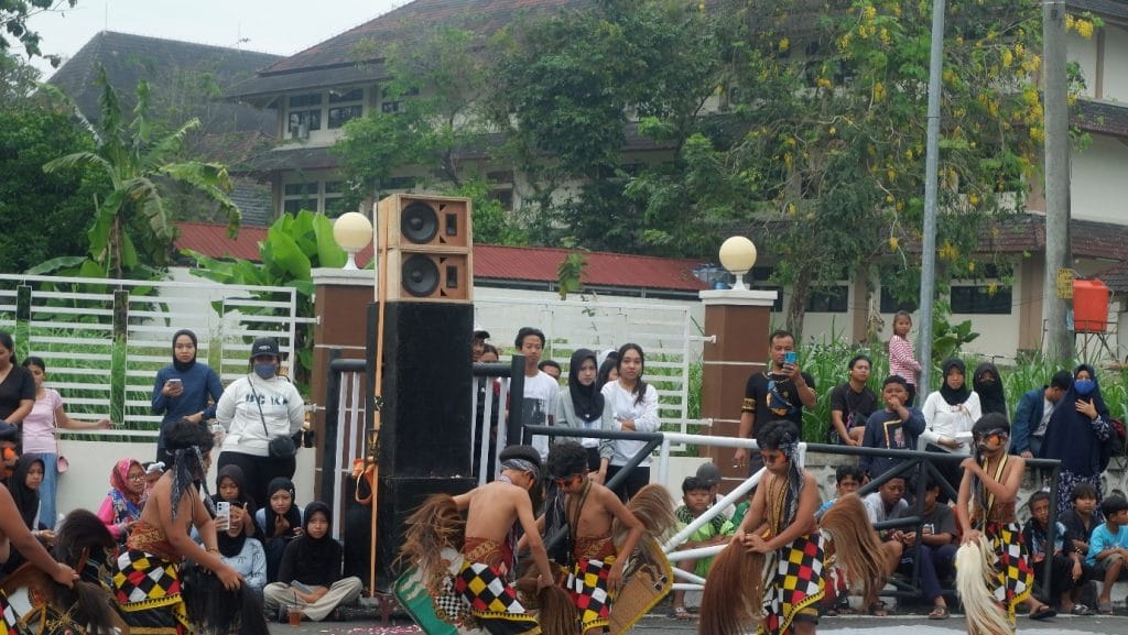 Menelusuri Jejak Kuda Lumping Turonggo Tunggak Semi: Warisan Budaya yang Terus Lestari di Jurang Blimbing, Semarang