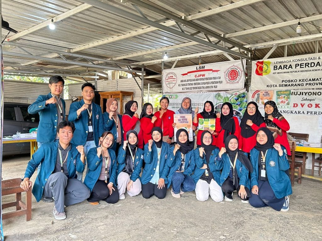 Mahasiswa KKN UNDIP Tim 85 Warnai Posyandu RW 4 dengan Hadirkan Edukasi Stunting dan Gizi Seimbang 