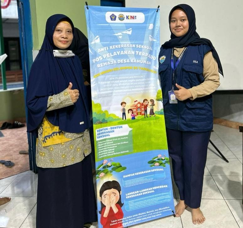 Mahasiswa KKN UNISRI Gelar Sosialisasi Anti Kekerasan Seksual di Posyandu Remaja Desa Kahuman