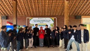 Mahasiswa KKN Tematik Upgris 2025 Dukung UMKM Lewat Pelatihan NIB dan Sertifikasi Halal