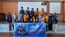 Foto Bersama dengan Perangkat Desa Gondang Kecamatan Limbangan Kabupaten Kendal