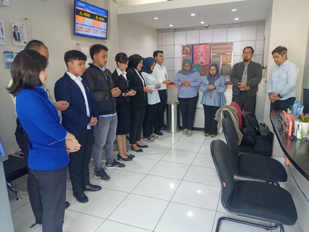 Mahasiswa Universitas PGRI Semarang Magang di BRI Unit Majapahit Semarang, Belajar Profesionalisme dan Pelayanan Nasabah Sejak Dini