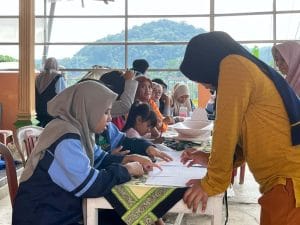 Sinergi Mahasiswa KKN UIN Walisongo Semarang dan Warga Krajan Tingkatkan Kesehatan Balita hingga Lansia