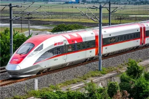 Kereta Cepat Jakarta-Bandung “Whoosh” sebagai Perwujudan Perubahan Sosial