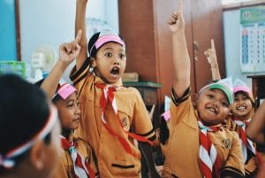 Ketika Sekolah Menjadi Tempat Menghafal Bukan Berfikir