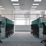 Ketika Anak Muda Lebih Memilih Kantor daripada Sawah