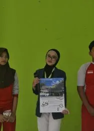 Mahasiswa Arsitektur UNDIP Sosialisasikan Arsitektur Berkelanjutan kepada Siswa SMPN 3 Mranggen