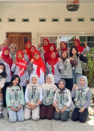KKN UPGRIS Dukung Kegiatan Posyandu Balita, Remaja, dan Lansia di Desa Kembangarum