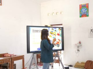 foto edukasi Mengenal Pancasila Sebagai Dasar Aturan & Norma di Indonesia